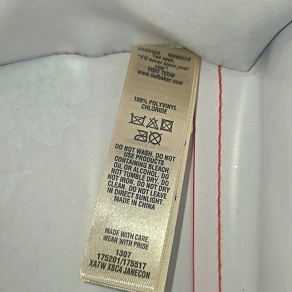 NWT Ted Baker Red Floral Glossy Tote - Picture 15 of 15